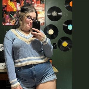 Vintage 80s multi knit cropped sweater.